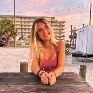 Meet your Posher, Trinity -